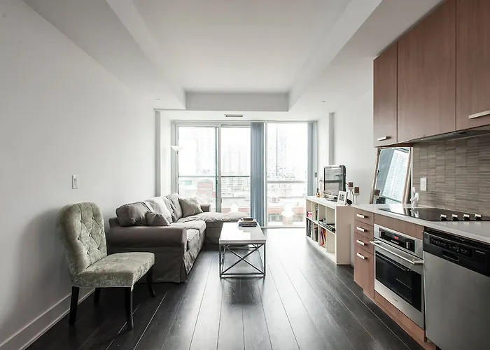 Beautiful King West Apartment
