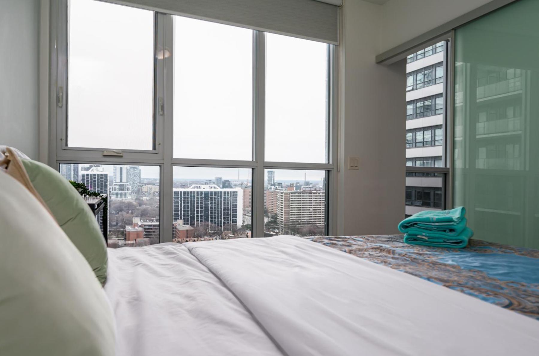 Luxury In Downtown Core, Eaton Center!! Apartment Toronto