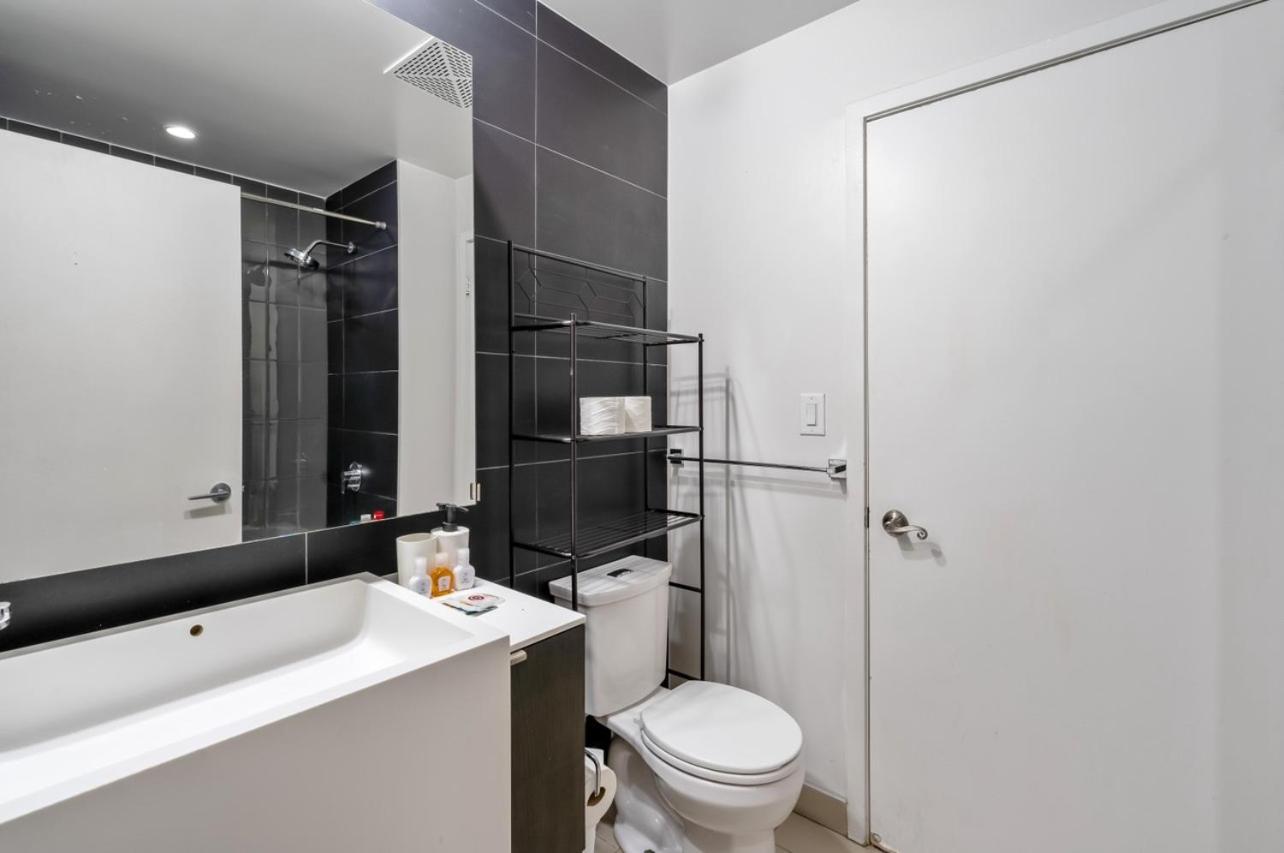 Apartment Urban Getaway Downtown *