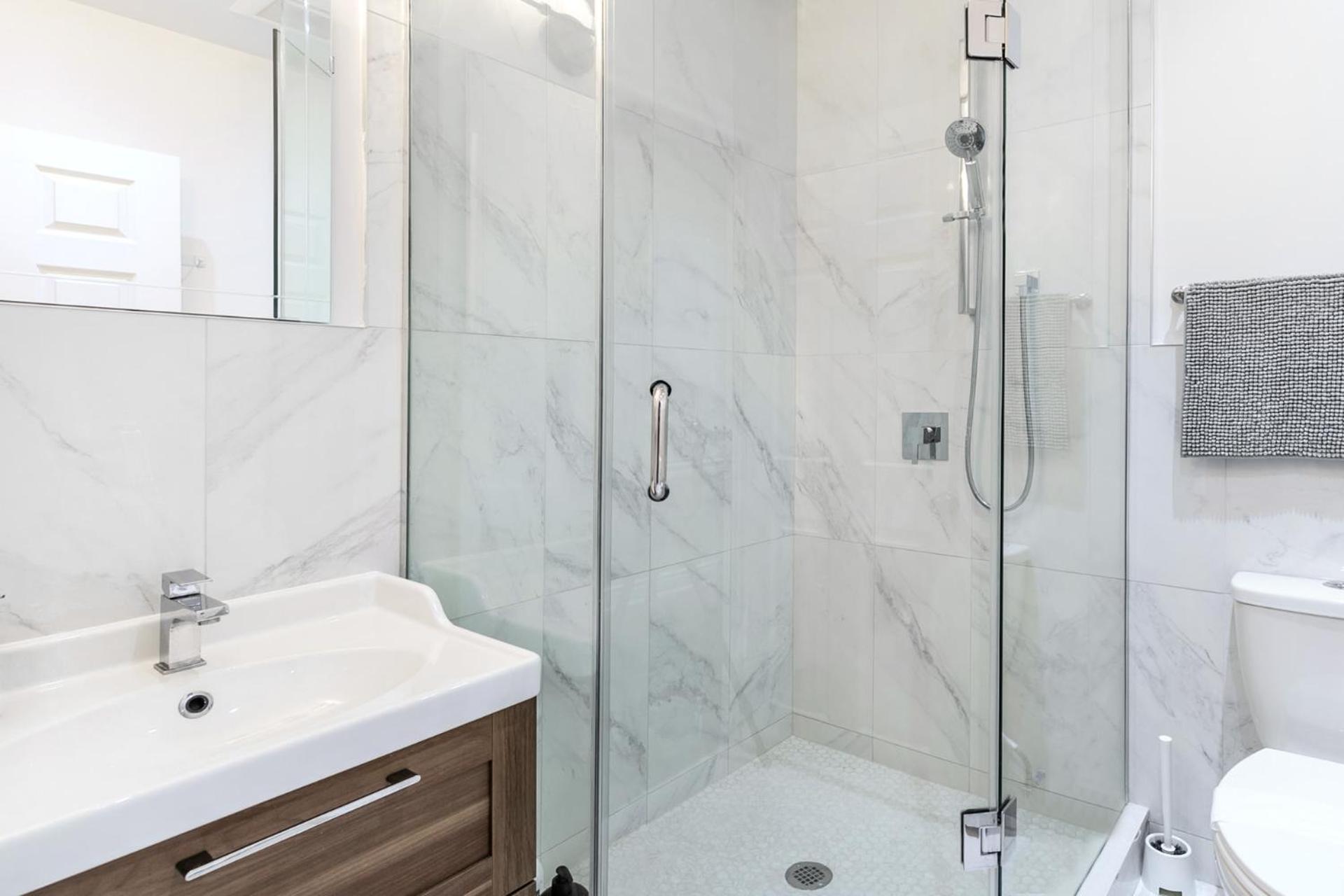 Pet-friendly On Ossington Ave