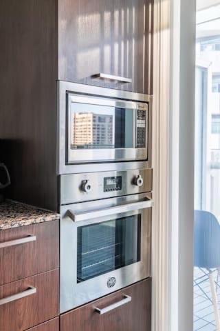 Newdowntown By Unionstationscotiaarena Apartment