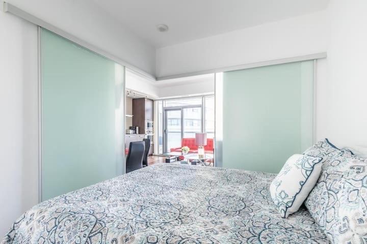 Newdowntown By Unionstationscotiaarena Apartment *