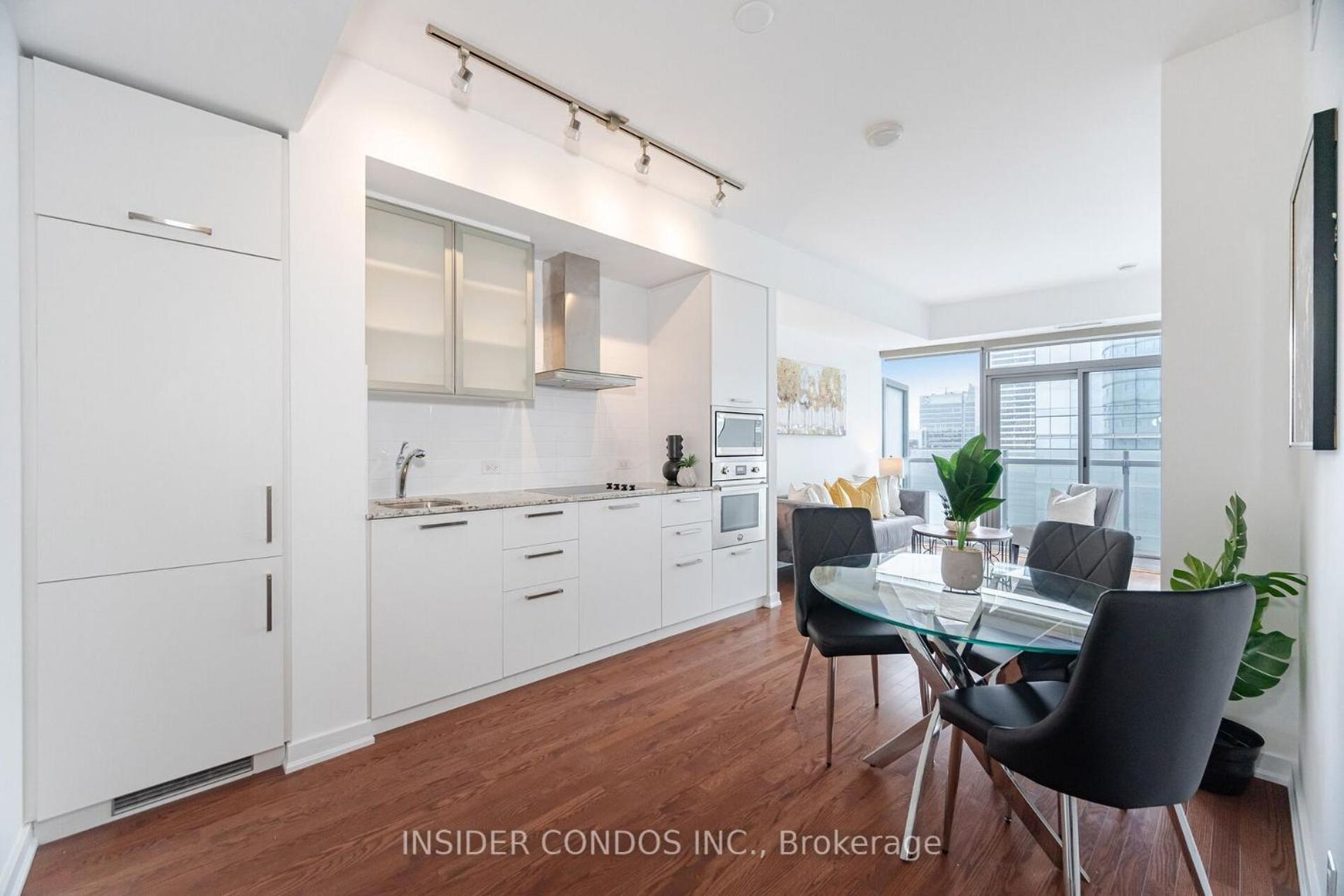 Downtown Deluxe Apartment Toronto