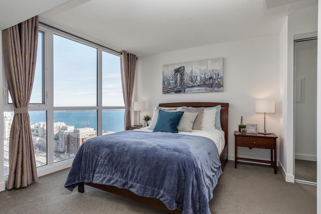 Premium 2-bedroom With Cn Tower & Views * Toronto