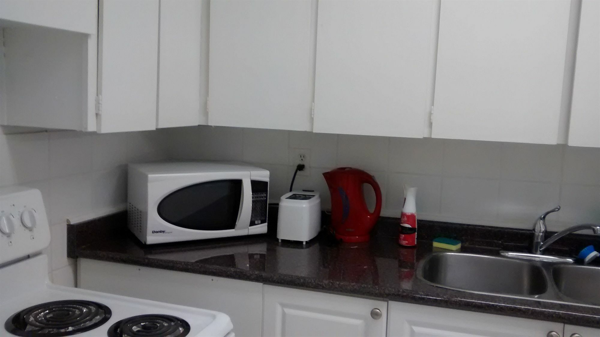 Furnished Living- Forest Manor * Toronto