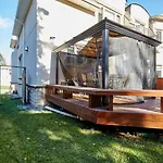 Elegant Apartment With Sauna