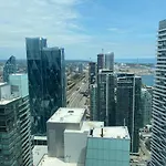 Ihost Suites Ice Condo