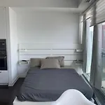 Ihost Suites Ice Condo