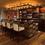 Cambridge Suites Toronto