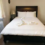 Cozy Private Rm Heart Of North York Free Parking Full Kitchen Close To Downtown