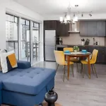 Chic 1-Br Condo; Parking Included; Downtown Core
