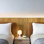 1 Hotel Toronto