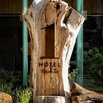 1 Hotel Toronto
