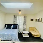 Cozy Studio