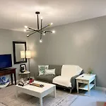 Superb Spacious Loft Old Toronto Near Distillery District