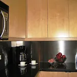 Yonge Suites Furnished Apartments