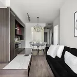Luxury 2Br Downtown Facing Cn Tower