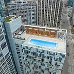 Estate 1 Bedroom Condo Front Street West
