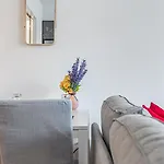 Jarvis Residence
