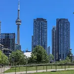 Stylish Condo Downtown Near Cn Tower - Free Parking