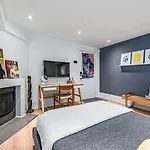 Modern Design Studio