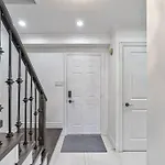 4Br Scarborough Gem, Freshly Renovated, 7 Car Parking