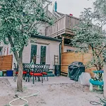 Charming Family House 3 Bdr With Balcony