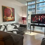1Bdrm Plus Den With 2 Real Beds Plus Sofabed & Terrace & Parking