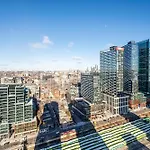 Modern Apartment Downtown Toronto