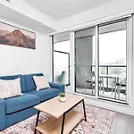 Studio Condo Near City Centre