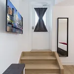 Spacious 3Br Suite For 10 W Patio Heart Of Toronto
