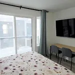 King Bed Tv Private Ensuite Retreat Bathroom Or Economical Double Bed Room
