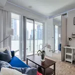 City 1 Bedroom Apartment With Views - 4 Sleeps