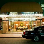 Cambridge Suites Toronto