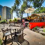 Isabella Hotel & Suites