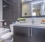 Maryam Suites Hullmark Centre