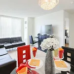 Canada Suites On Bay, Established 1998