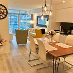 Luxury Executive Toronto Downtown Suites