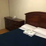 Toronto Furnished Living-Gerard