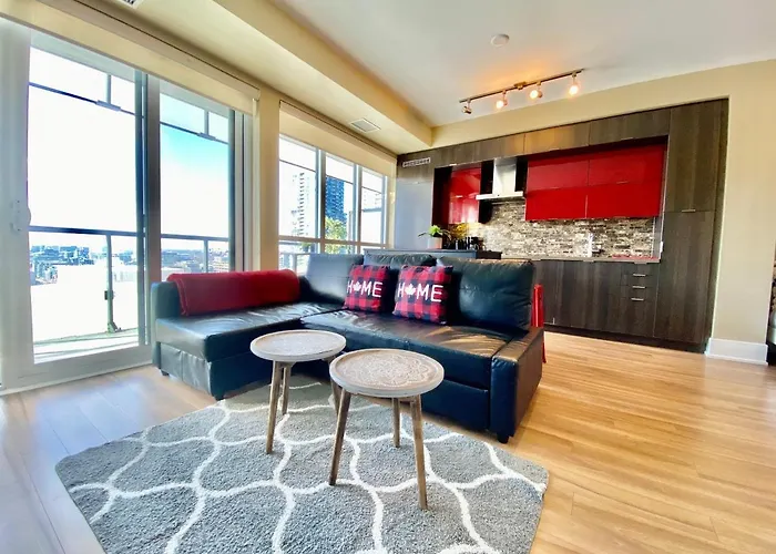 Front Street Suites