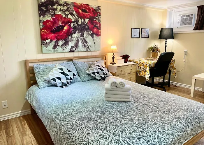 Perfect Home-Private Washrooms,Free Parking,High Speed Net