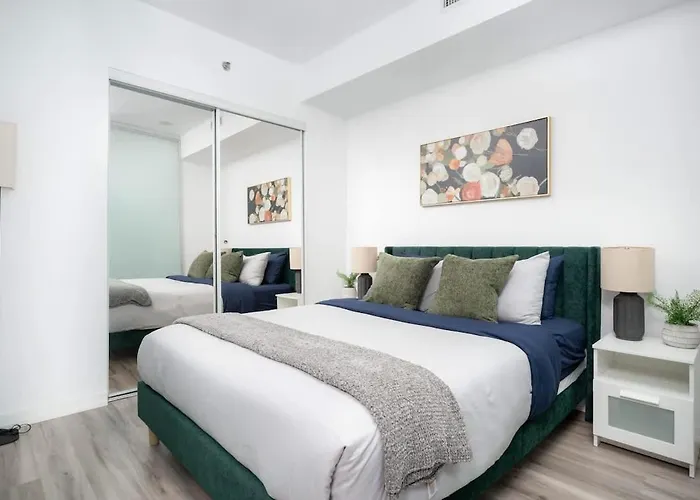 Midsize 1Bd Condo In Downtown Core