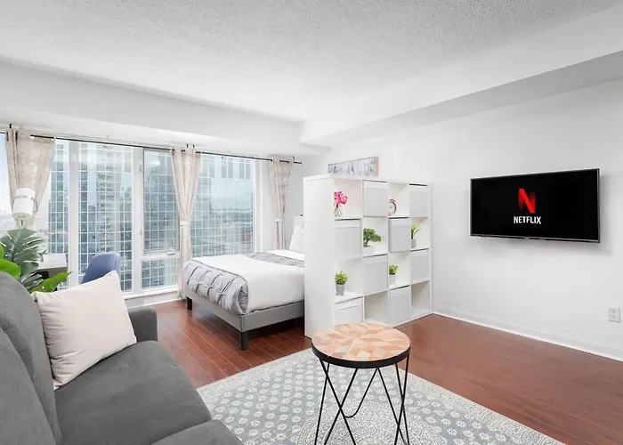 Lovely Studio In Downtown To Yonge Dundas Square