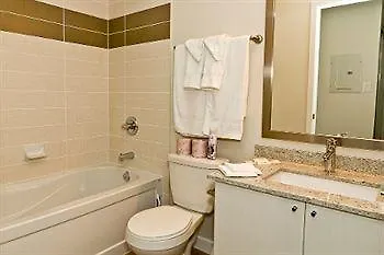 E.S.I Furnished Suites On Bay