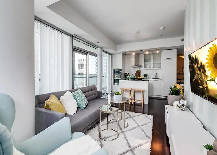 Applewood Suites Financial District Cn Tower