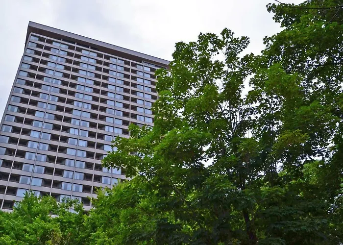 Chestnut Residence And Conference Centre - University Of Toronto
