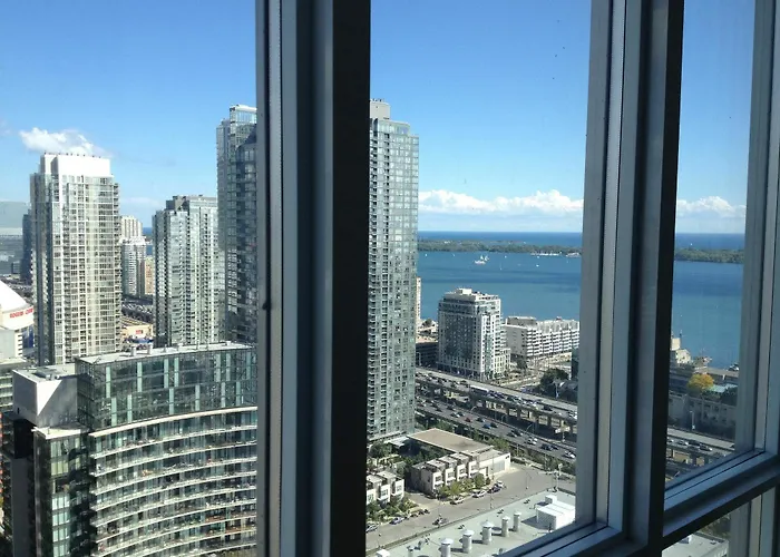 Tvhr - Luxury Condos In Heart Of Downtown