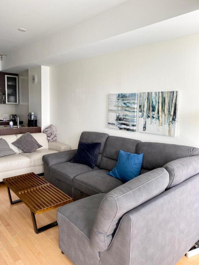 Ihost Suites Ice Apartment Toronto