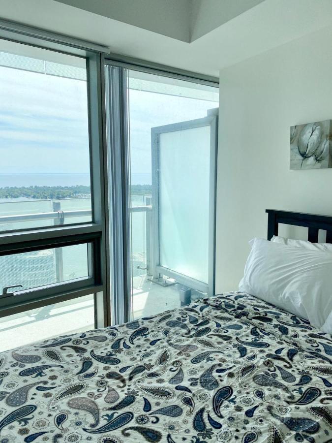 Ihost Suites Ice Apartment Toronto