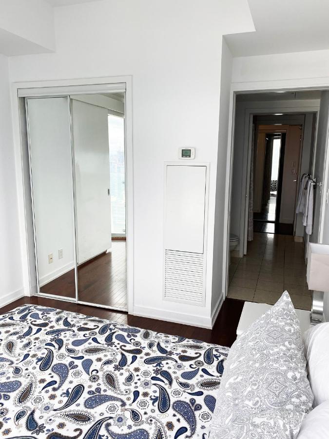 Ihost Suites Ice Apartment Toronto